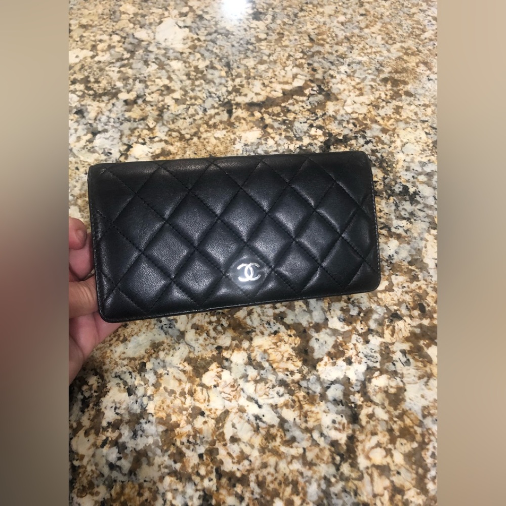 Chanel flap wallet